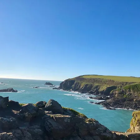 The Mounts Bay Hotel Mullion