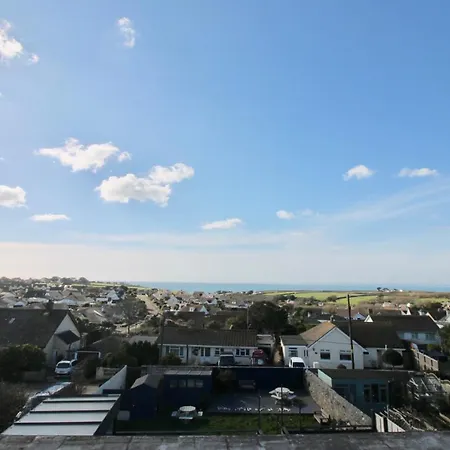 The Mounts Bay